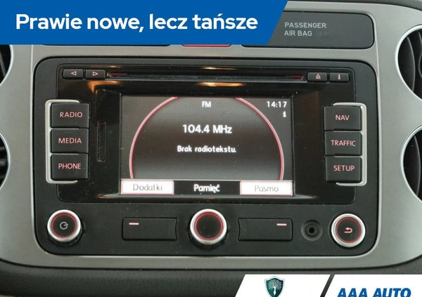 Volkswagen Tiguan cena 38000 przebieg: 233289, rok produkcji 2009 z Międzylesie małe 232